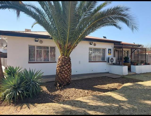 3 BEDROOM HOUSE FOR SALE IN WEST PARK